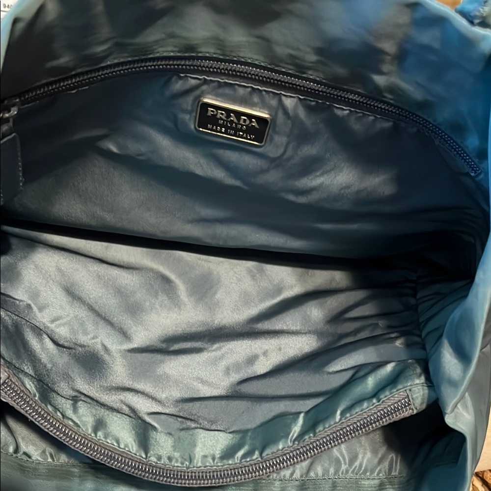 Flawed Prada Tessuto City Nylon Tote Bag Sophisticated Design Iridescent accents - Picture 8 of 17